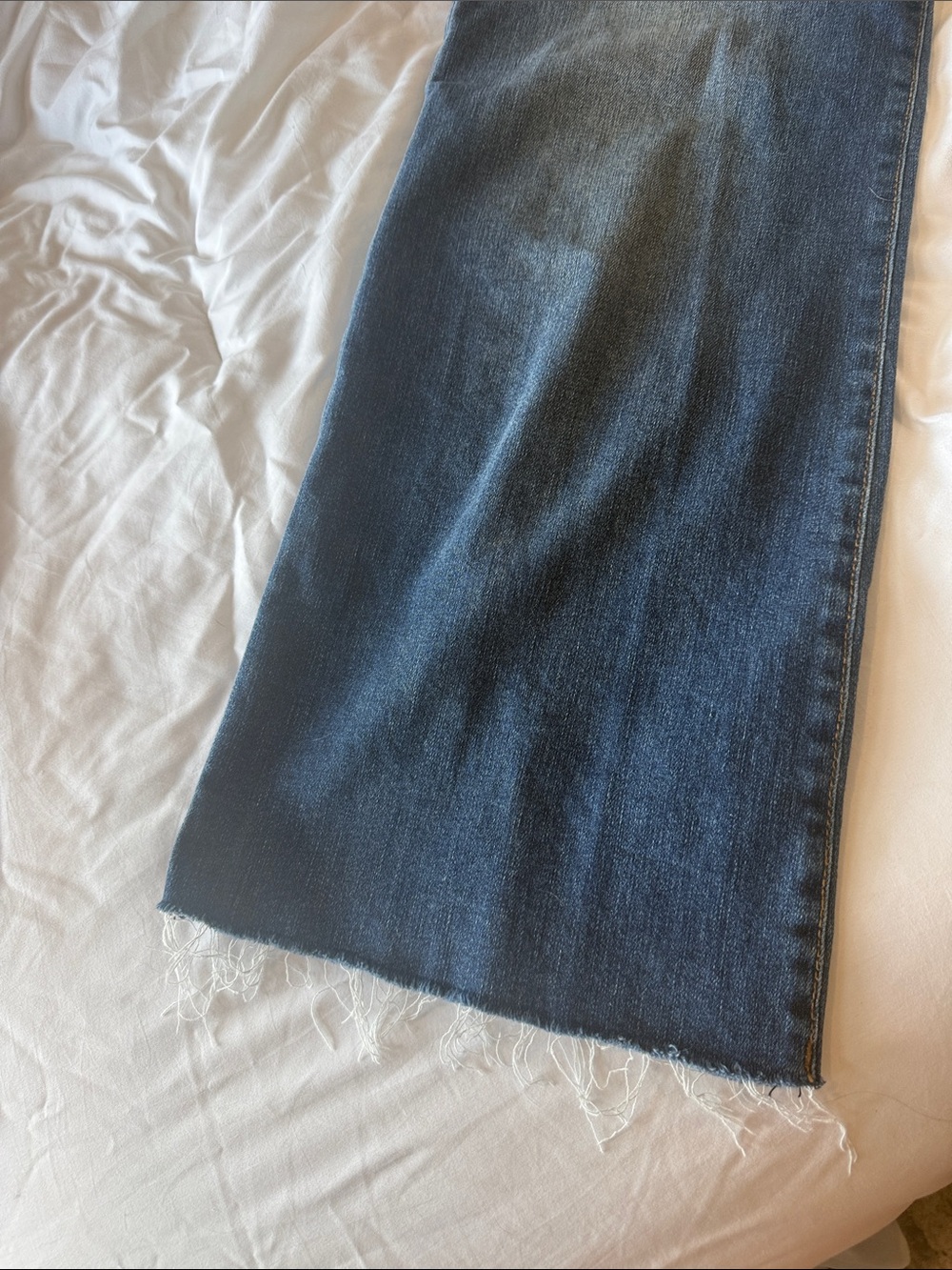 Kut from the Kloth Meg Fab Ab Wide-Leg Jeans - 28” inseam - Picture 6 of 9